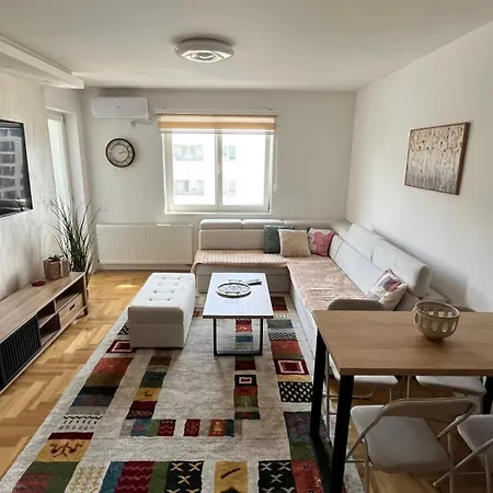 Kai Apartment *